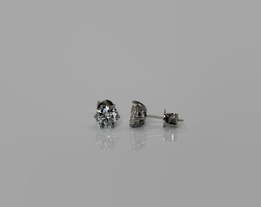 Boucles d'oreilles à 6 griffes en moissanite