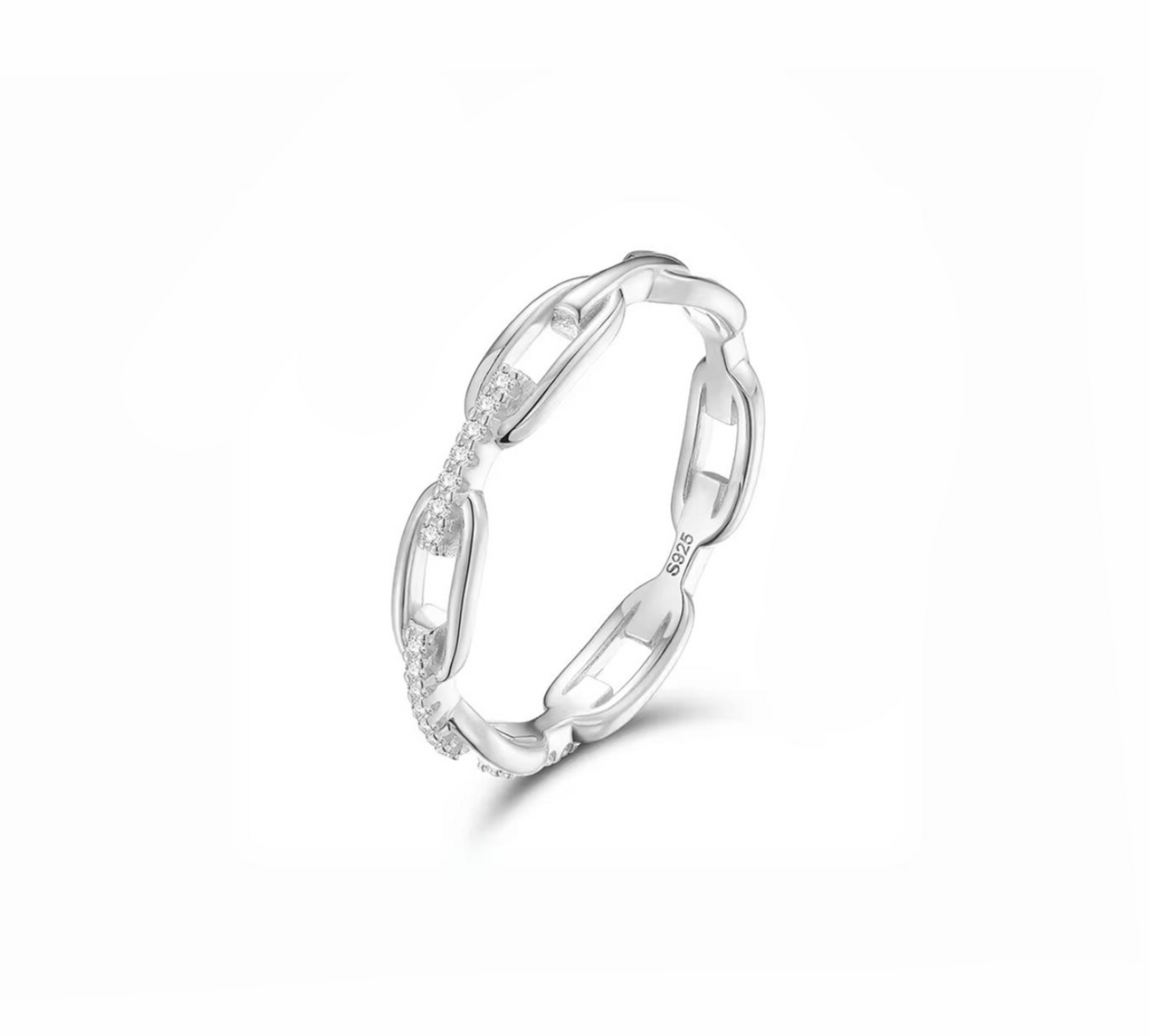 Moissanite Link Ring