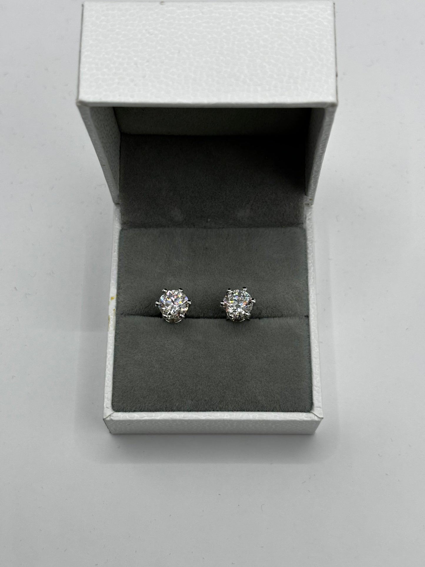 Moissanite 6 Prong Earrings